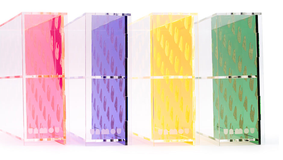 ウアモウカラーアクリルディスプレイBOX販売開始 / UAMOU COLORED