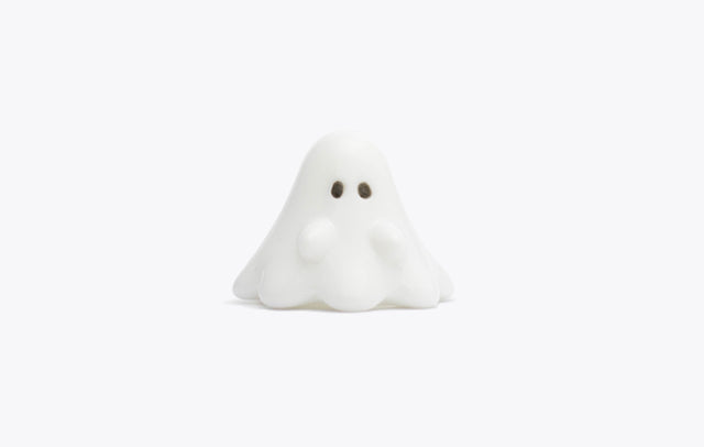 WHITE BOO