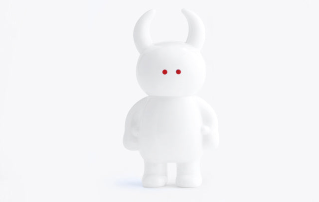 Classic Uamou White