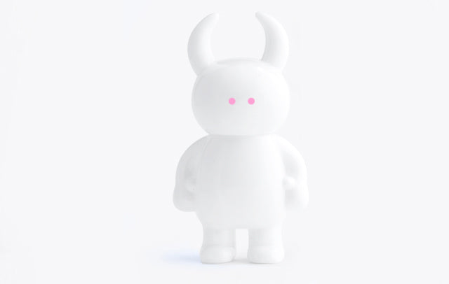 Classic Uamou White