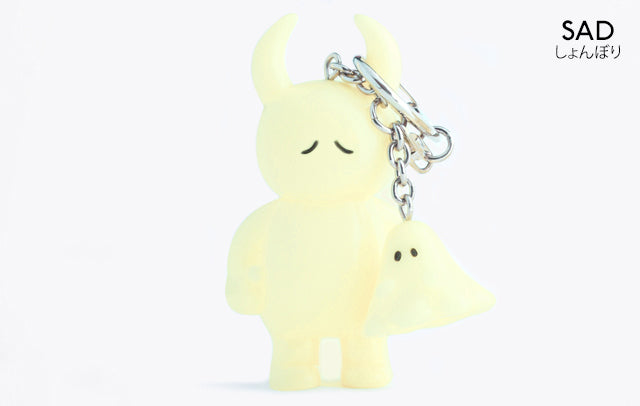 Uamou Bag charm GID