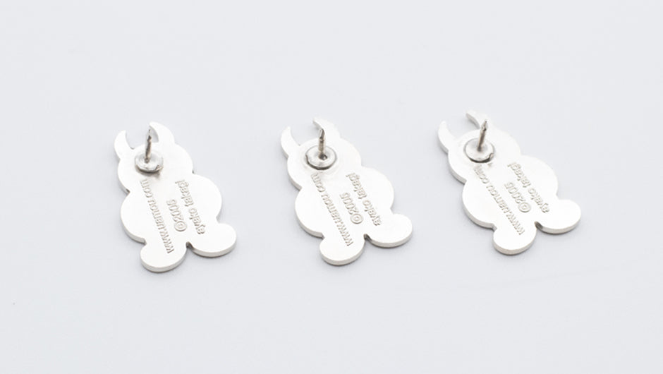 SOFT SERVE PIN BADGE
