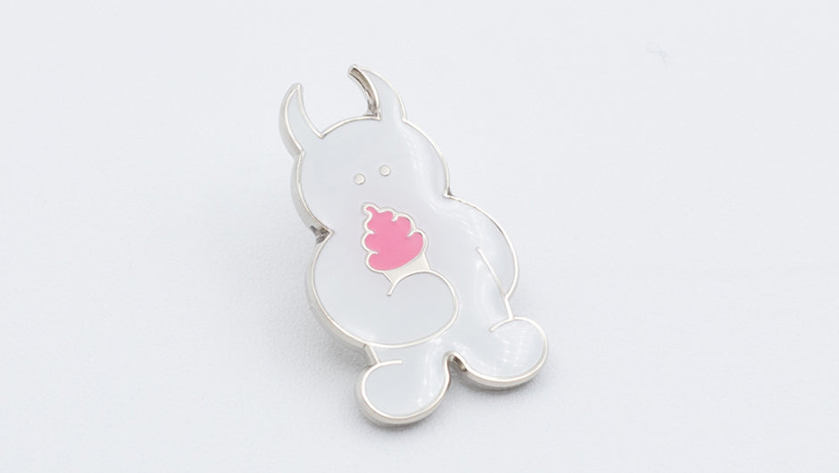 SOFT SERVE PIN BADGE
