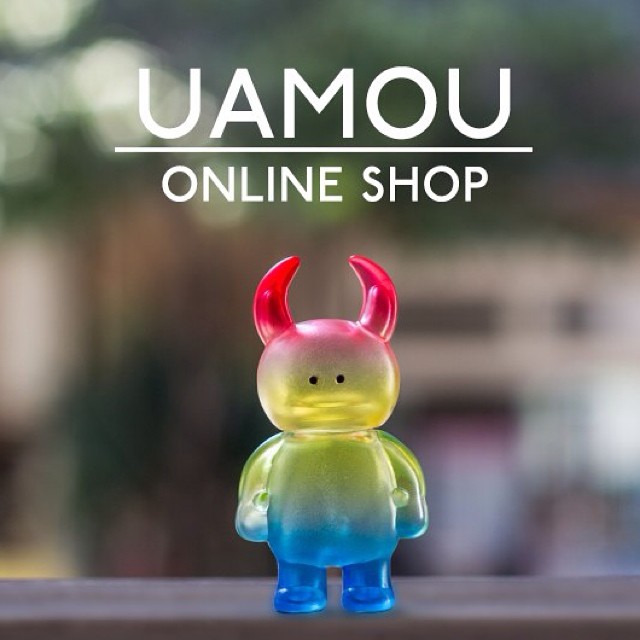 ONLINE SHOP RENEWAL & RAINBOW UAMOU ! So many colours and variations, there is an Uamou for every single day of the year. We are very glad to announce that we have updated our online store with a new lay-out and an expanded selection of goods that will always be available for our online customers. To celebrate the occasion we have released Clear Rainbow Uamou which is also available through our online store. http://www.uamou.com/shop/e/ UAMOUオンラインショップがリニューアルオープン！！ これまでSTUDIO UAMOUで販売していたアイテムの数々もオンラインショップから直接お買い求めいただけるようになりました。この機会に「クリアレインボーウアモウ」もオンラインショップにてリリースさせていただきました。 http://uamou.cart.fc2.com