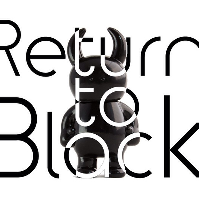 RETURN TO BLACK: UAMOU AND BOO Black is the new black and this week we will focus on old and new releases in this timeless non-colour! We start off the week with an all time classic! Black Uamou and Boo have been gone for a while and we are happy to see them return. Find classic black Uamou or Black sofubi sets in our Atelier Shop or on our online store! Return tomorrow as we will return to black once again with a new release. www.uamou.com