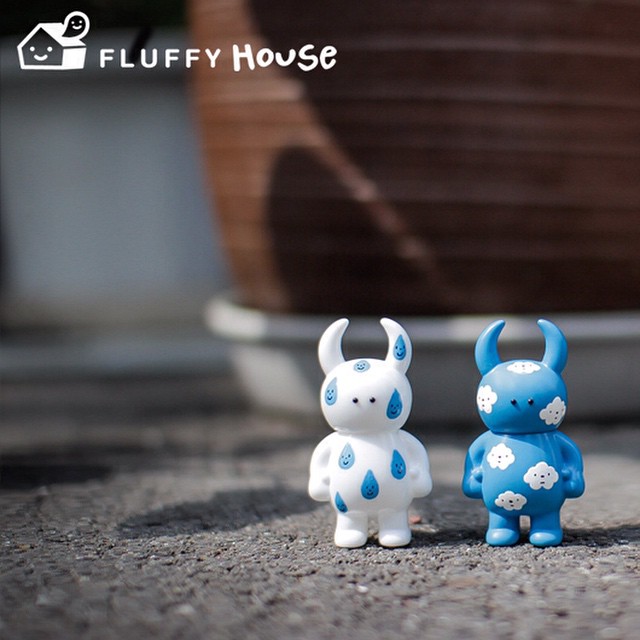 UAMOU X FLUFFY HOUSE LIMITED EDITION http://uamou.com/uamou-x-fluffy-house-limited-edition/