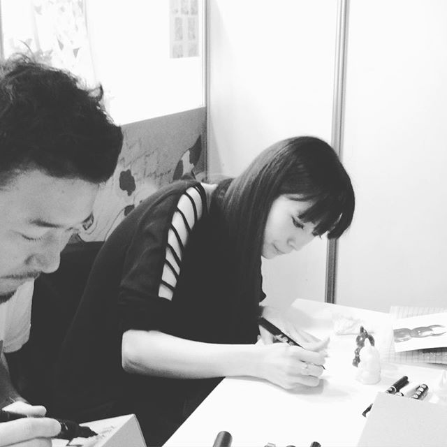 SIGNING SESSION UAMOU & DEHARA YUKINORI UAMOU LIVE Drawing 10/9(FRI) 15:00 ~ #TaipeiToyFestival #UAMOU #台北國際玩具創作大展