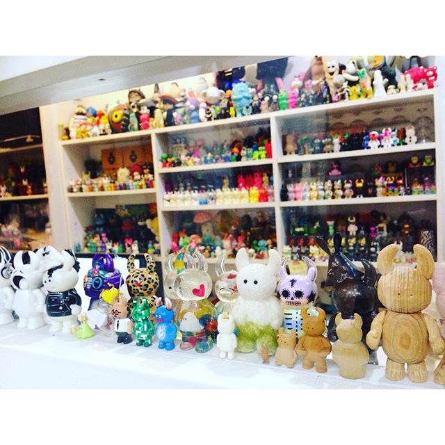 Special collection of customized UAMOU, received by friends and customers : ) お客様と作家の皆さんからいただいた特別なUAMOUたち！ #uamou #STUDIOUAMOU