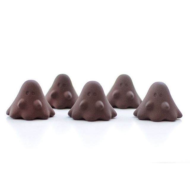 チョコレートおばけちゃん STUDIO UAMOU店舗にて本日から販売スタート！ #chocolate #boo #uamou