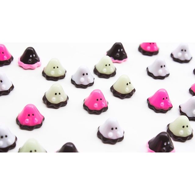 UAMOU WHITE DAY SPECIAL! チョコレートミニおばけちゃん！ www.uamou.com