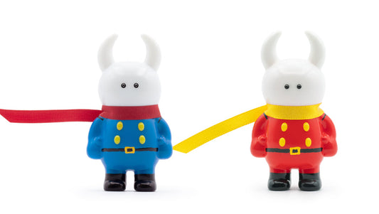 CYB00960 THE FINAL：009ウアモウ（赤）（青）