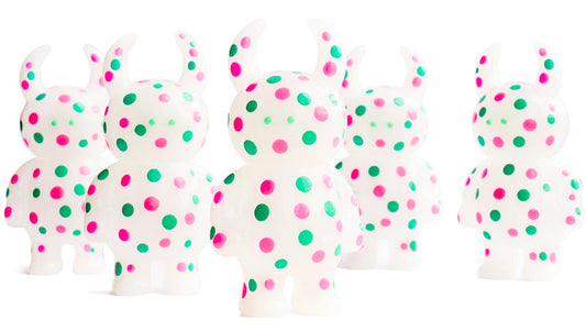 EXCLUSIVE FIVE POINTS DOT UAMOU