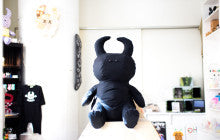GIANT BLACK UAMOU LOOKING FOR HUGS !