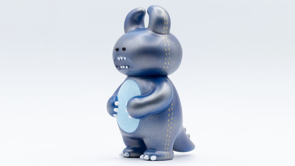METALLIC DENIM DINO UAMOU