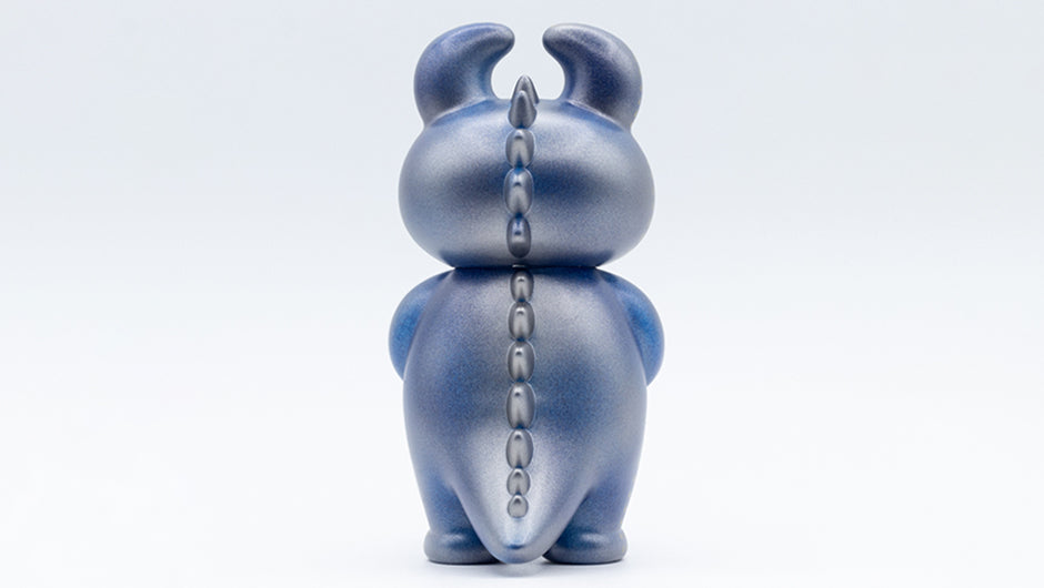METALLIC DENIM DINO UAMOU｜UAMOU
