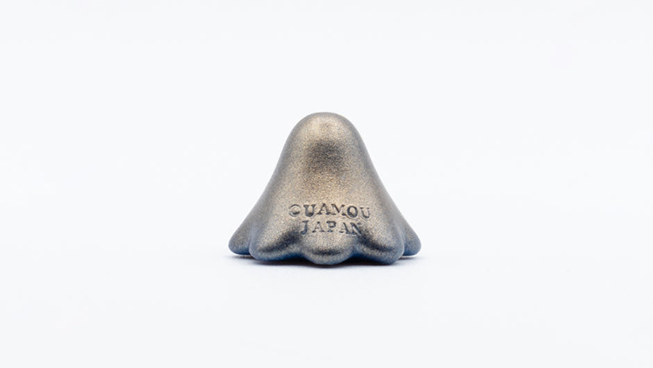 METALLIC DENIM BOO｜UAMOU