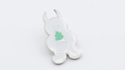 SOFT SERVE PIN BADGE